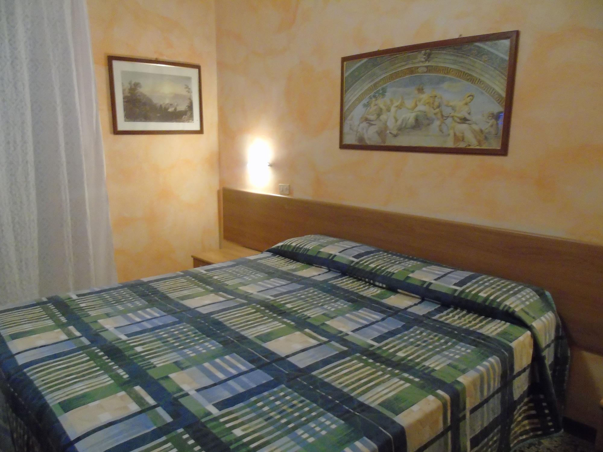 Hotel Arno Chianciano Terme Buitenkant foto