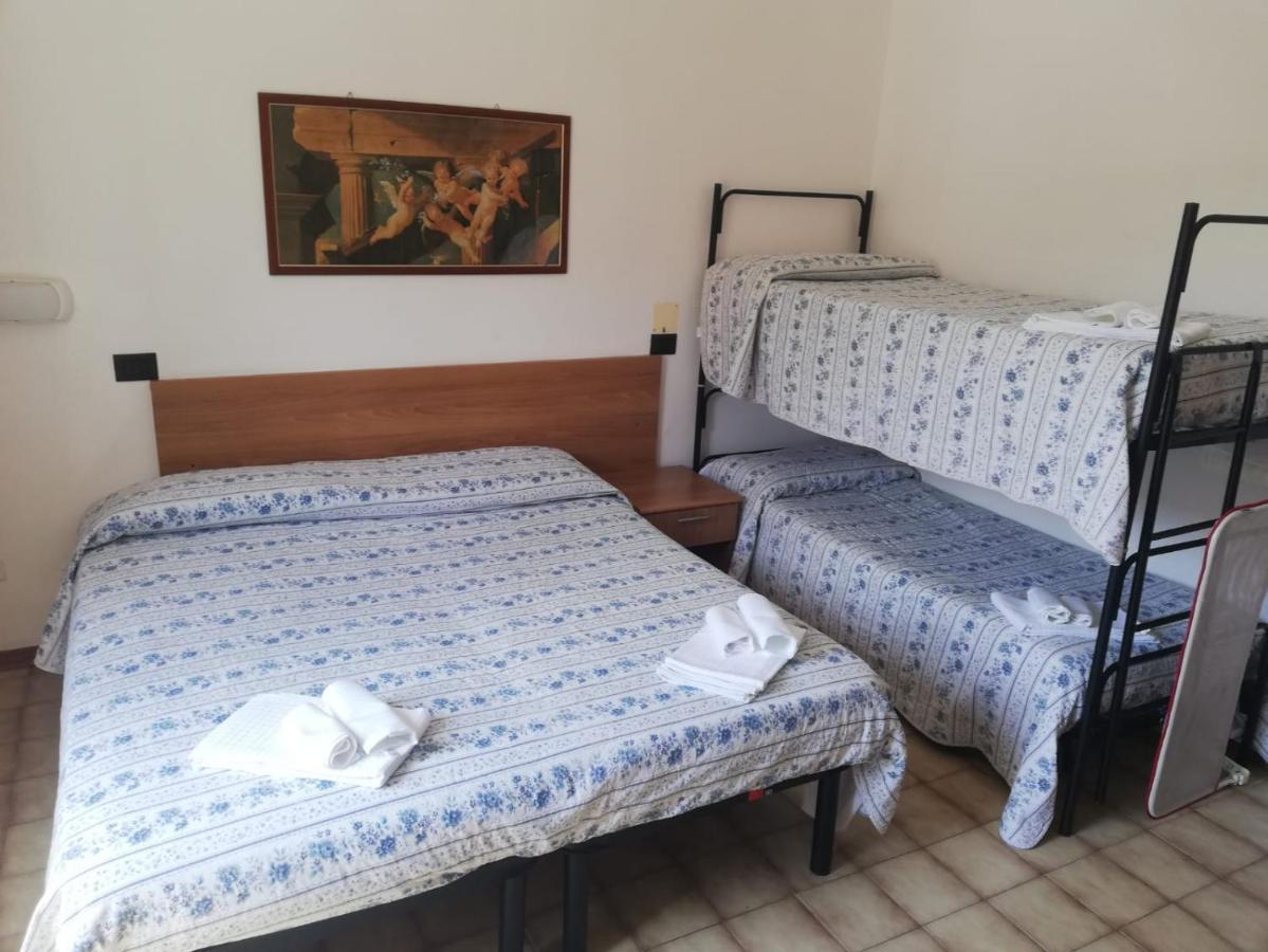Hotel Arno Chianciano Terme Buitenkant foto