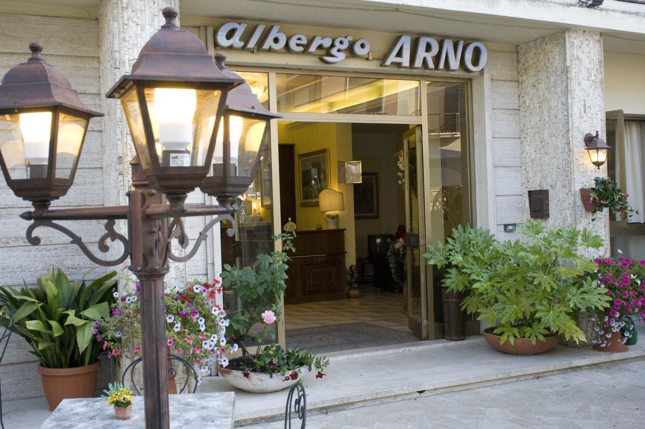 Hotel Arno Chianciano Terme Buitenkant foto